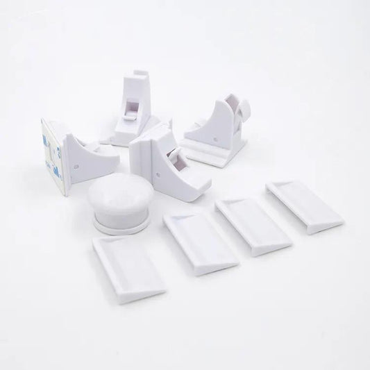 Magnetic Locking System For Cabinets